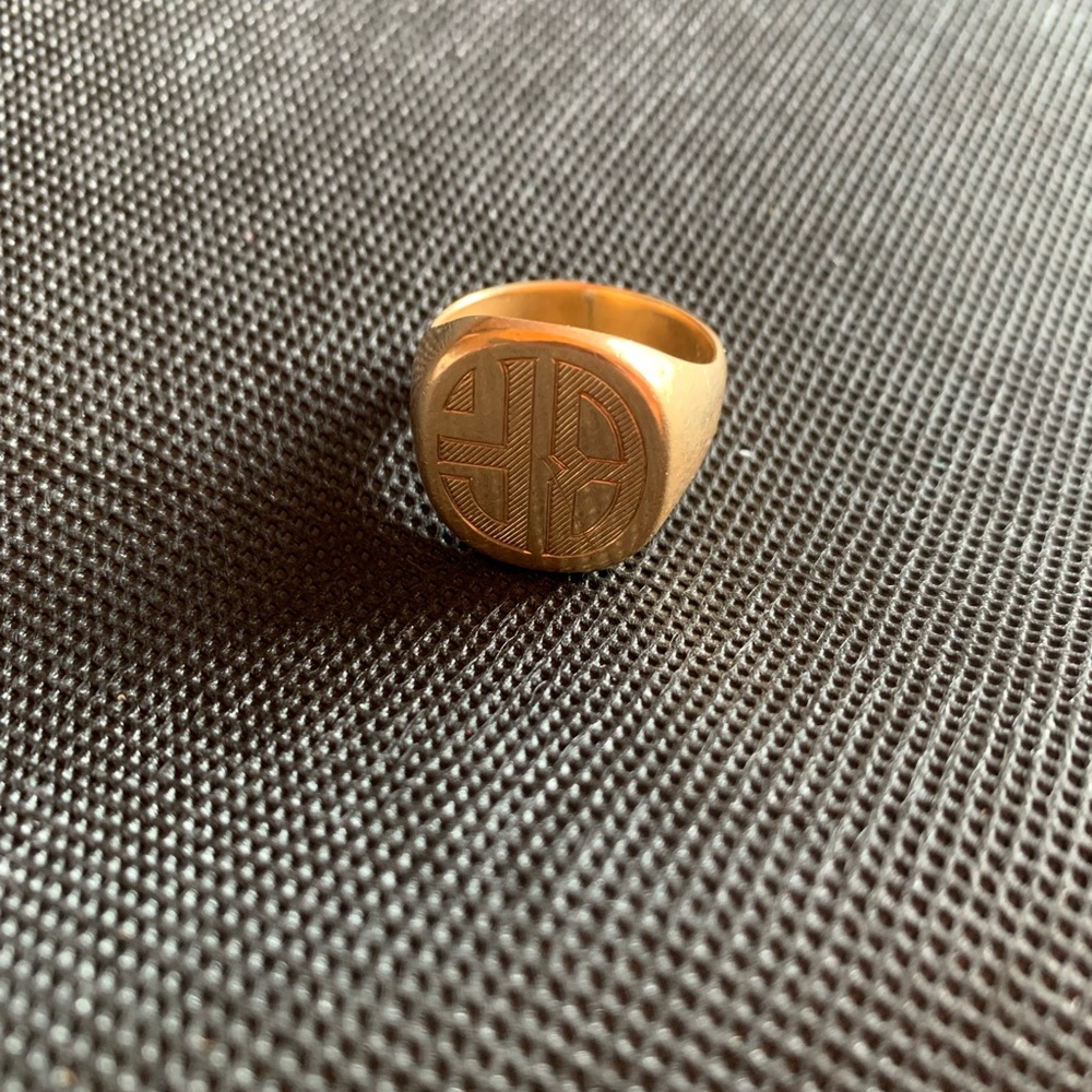 Men’s ring